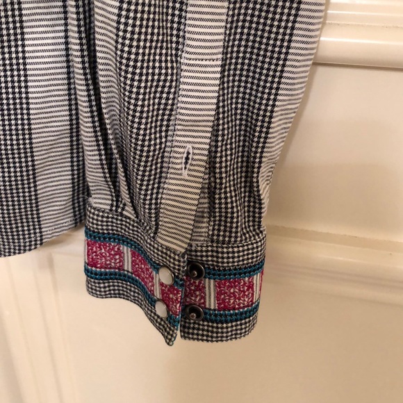 Blouse - Picture 4 of 5